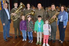 Bild zu Militärmusik zu Gast in der Musikschule ...mehr